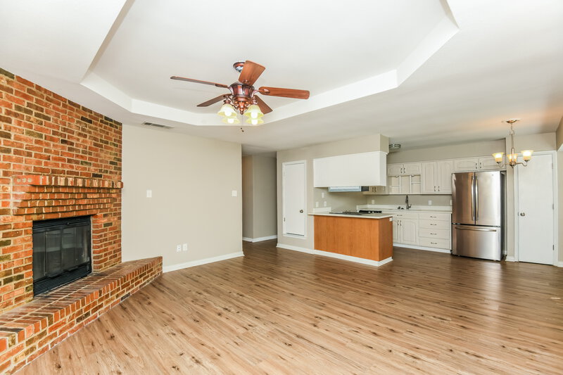 1,870/Mo, 753 Hampshire Dr Burleson, TX 76028 Living Room View 3