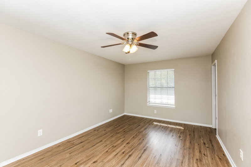 1,870/Mo, 753 Hampshire Dr Burleson, TX 76028 Main Bedroom View