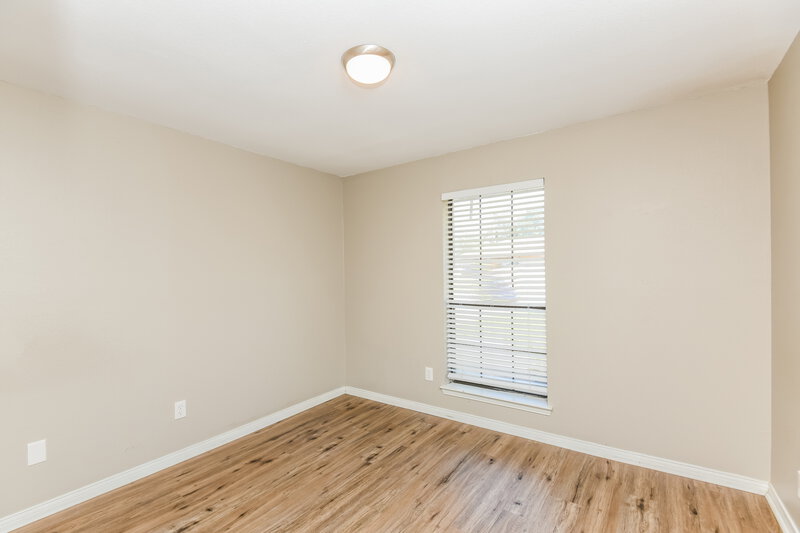 1,870/Mo, 753 Hampshire Dr Burleson, TX 76028 Bedroom View 2