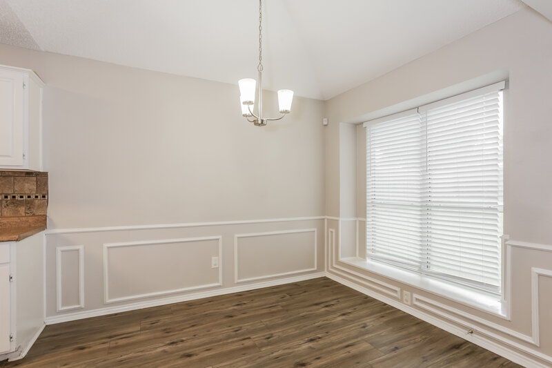 1,895/Mo, 9004 Willoughby Ct Fort Worth, TX 76134 Dining Room View 2