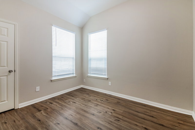 0/Mo, 1042 Devonshire Dr Providence Village, TX 76227 Bedroom View 2