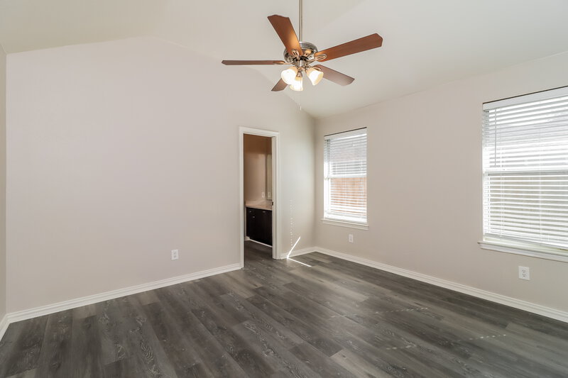 2,045/Mo, 9112 Christopher Cir Fort Worth, TX 76140 Main Bedroom View