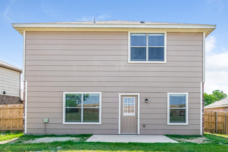 2,260/Mo, 4313 Mantis St Fort Worth, TX 76106 Rear View