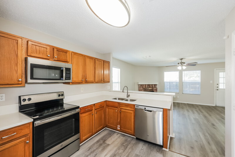 1,630/Mo, 8757 Garden Springs Dr Fort Worth, TX 76123 Kitchen View