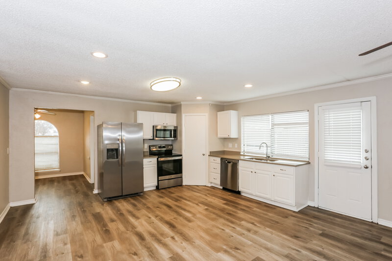 2,075/Mo, 8902 Miami Dr, Rowlett, TX 75088 Kitchen View