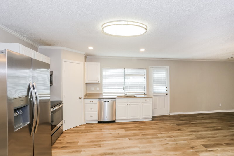 2,075/Mo, 8902 Miami Dr, Rowlett, TX 75088 Kitchen View 3