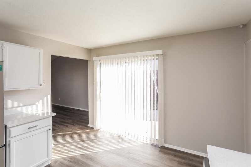 2,105/Mo, 9010 Millwood Dr, Rowlett, TX 75088 Kitchen View