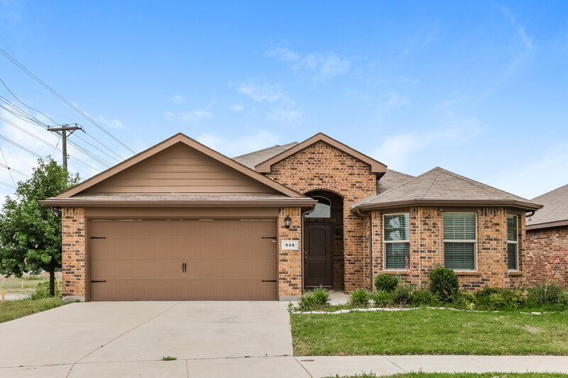 2,445/Mo, 948 Cheryl St Crowley, TX 76036 External View