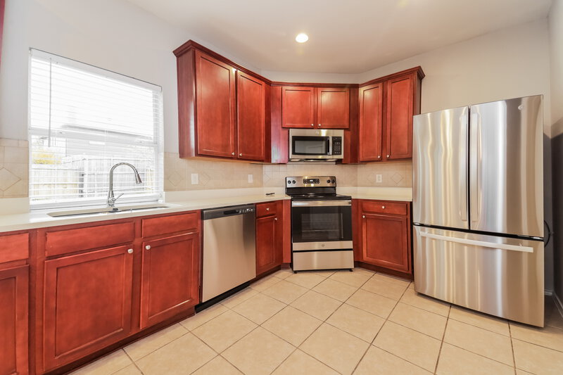 2,375/Mo, 2026 Gardenia Dr Forney, TX 75126 Kitchen View 2