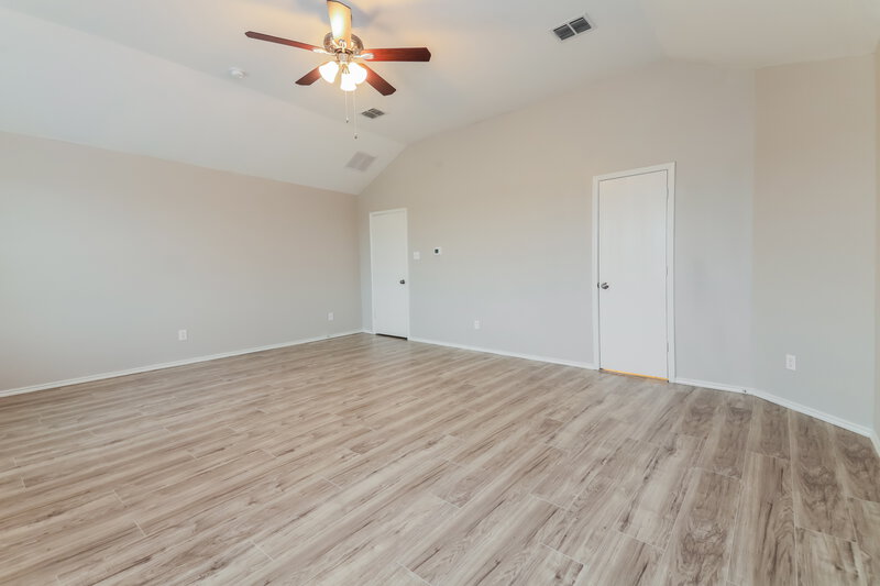 2,375/Mo, 2026 Gardenia Dr Forney, TX 75126 Main Bedroom View