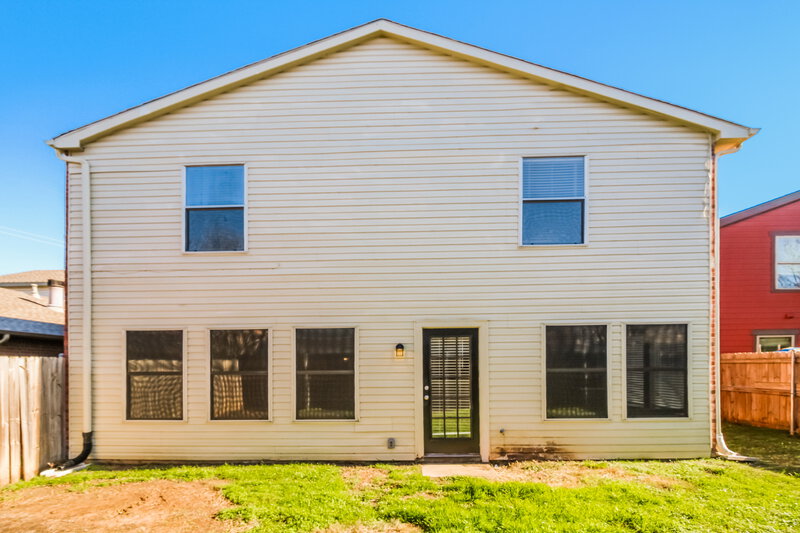 2,725/Mo, 2038 Peregrine Ct Lewisville, TX 75077 Rear View