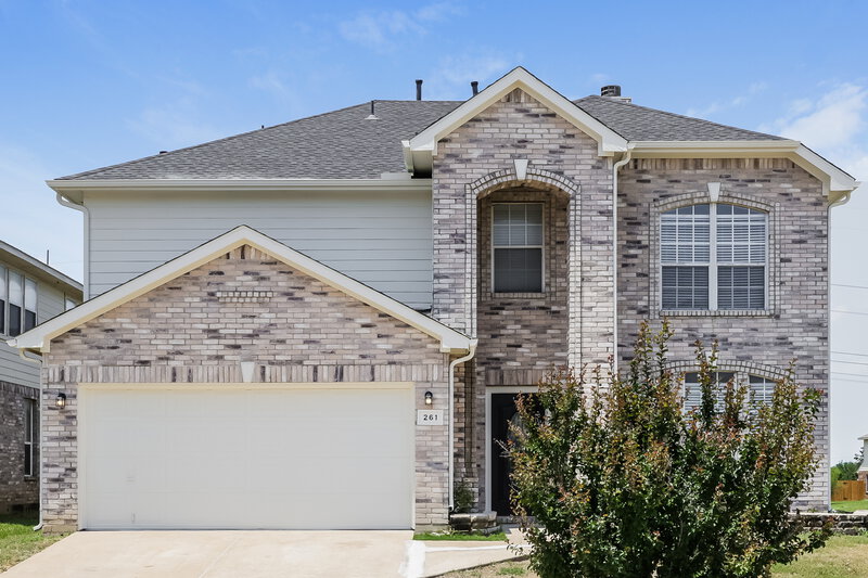 2,700/Mo, 261 Heritage Dr Crowley, TX 76036 External View