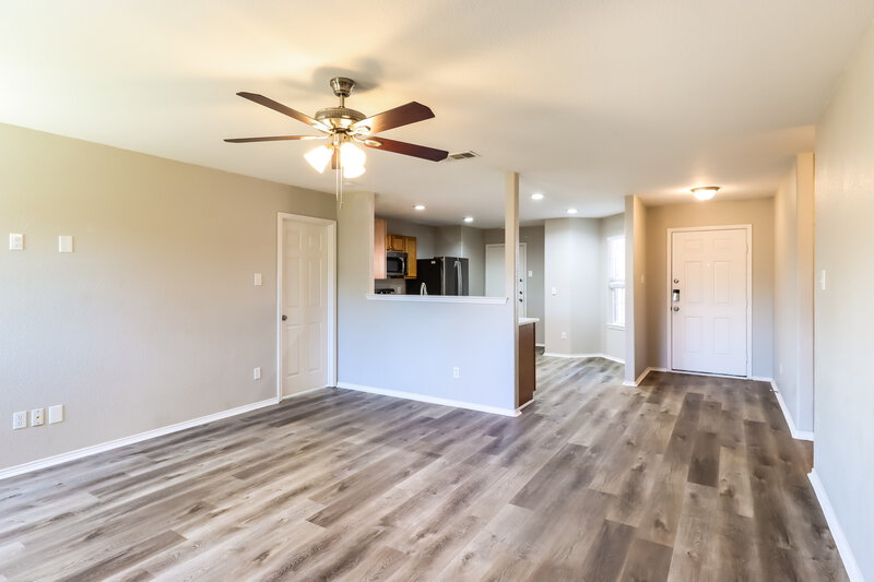 1,975/Mo, 5809 Mirror Ridge Dr Fort Worth, TX 76179 Living Room View 2