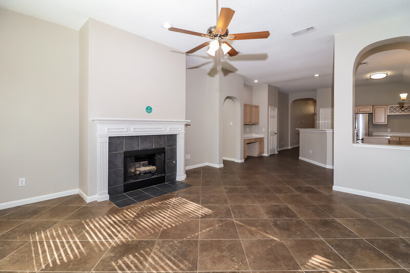2,550/Mo, 6701 Andress Dr Fort Worth, TX 76132 Family Room View