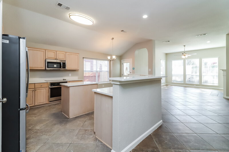 2,550/Mo, 6701 Andress Dr Fort Worth, TX 76132 Kitchen View
