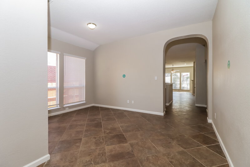 2,550/Mo, 6701 Andress Dr Fort Worth, TX 76132 Living Room View 2