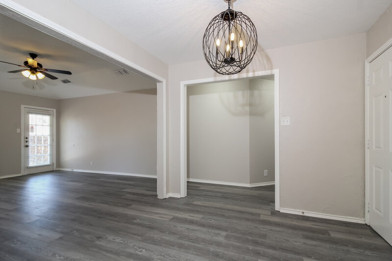 2,010/Mo, 3320 Brooke St Denton, TX 76207 Dining Room View