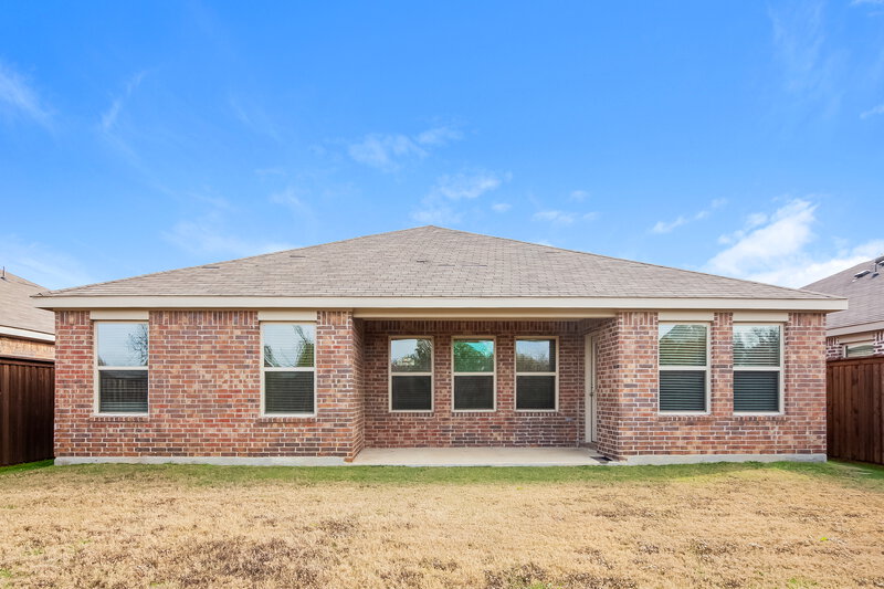 2,315/Mo, 1310 Acmite Ave Cross Roads, TX 76227 Rear View