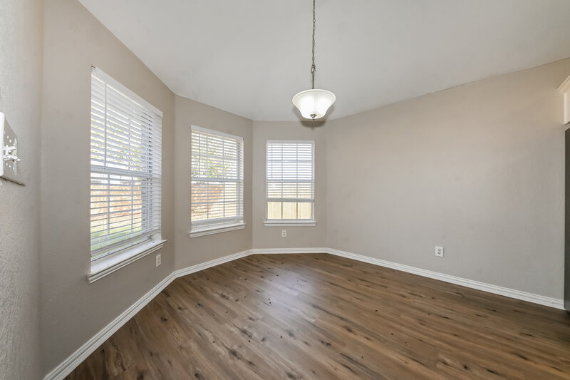 2,315/Mo, 313 Willow Creek Dr Glenn Heights, TX 75154 Dining Room View