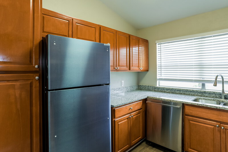 2,110/Mo, 4600 Winterhazel Dr Fort Worth, TX 76137 Kitchen View