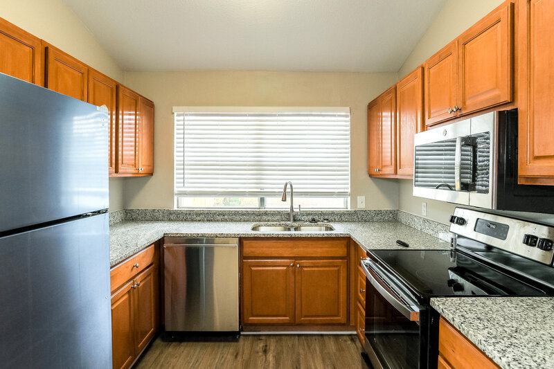 2,110/Mo, 4600 Winterhazel Dr Fort Worth, TX 76137 Kitchen View 2