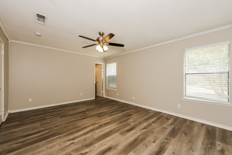 1,970/Mo, 3741 Misty Meadow Dr Fort Worth, TX 76133 Main Bedroom View 2
