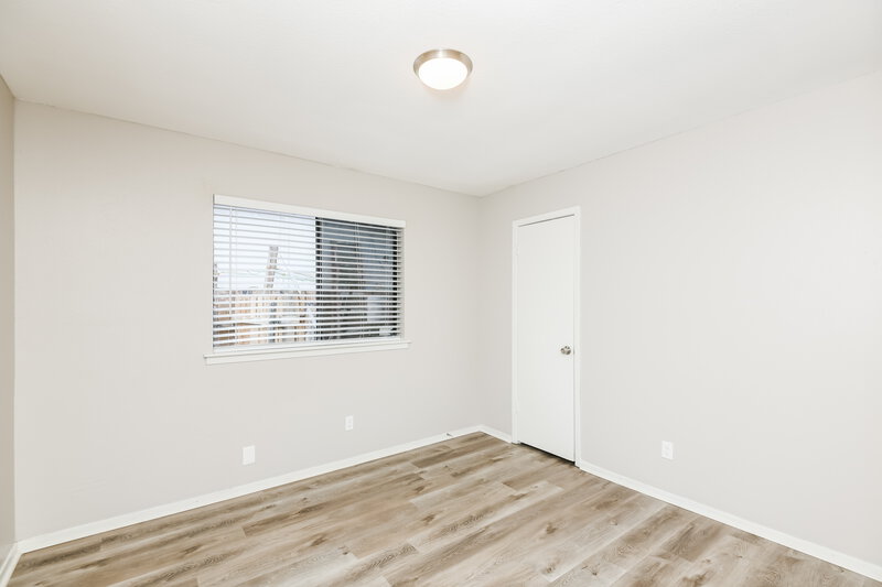 1,895/Mo, 3741 Misty Meadow Dr Fort Worth, TX 76133 Bedroom View 2