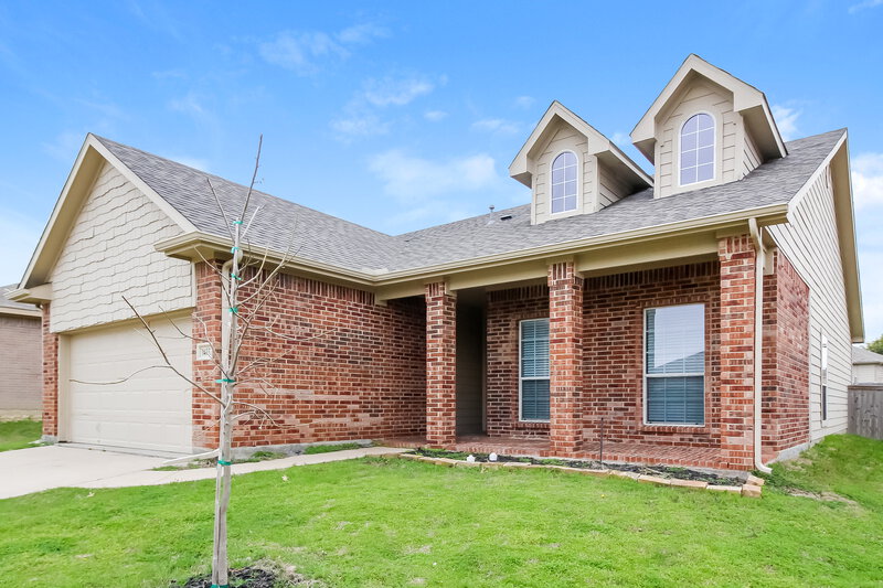 1,935/Mo, 14332 Cedar Post Dr Haslet, TX 76052 Front View