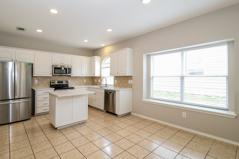 1,935/Mo, 14332 Cedar Post Dr Haslet, TX 76052 Dining Room View 2
