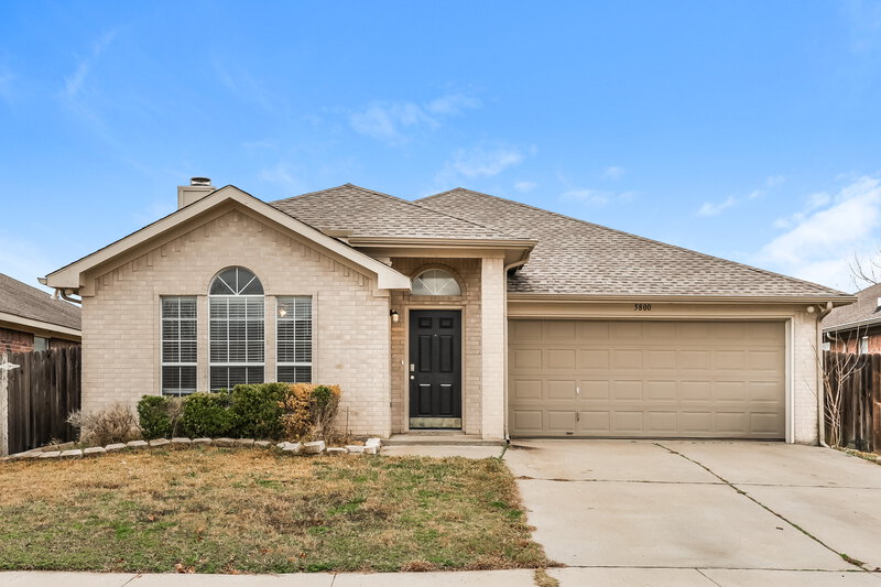 2,170/Mo, 5800 Magnum Dr Arlington, TX 76018 External View
