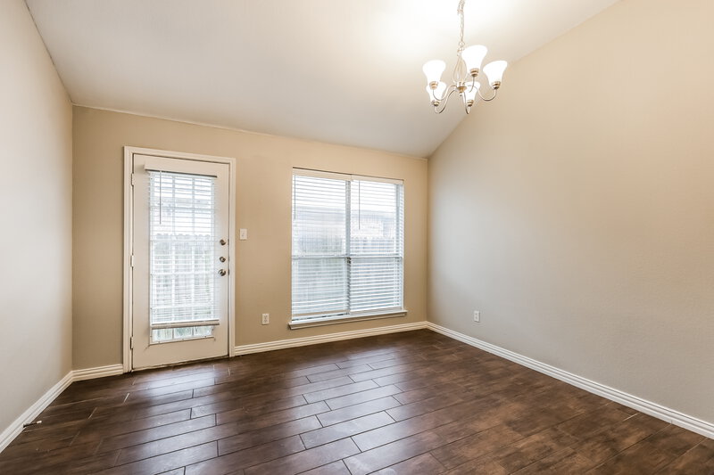 2,170/Mo, 5800 Magnum Dr Arlington, TX 76018 Dining Room View