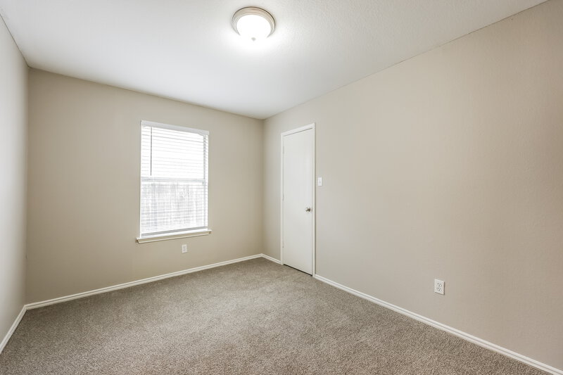 2,170/Mo, 5800 Magnum Dr Arlington, TX 76018 Bedroom View 2