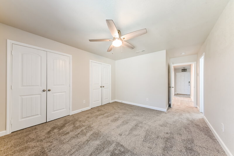 2,070/Mo, 1330 Heather Run Dr Duncanville, TX 75137 Main Bedroom View 2