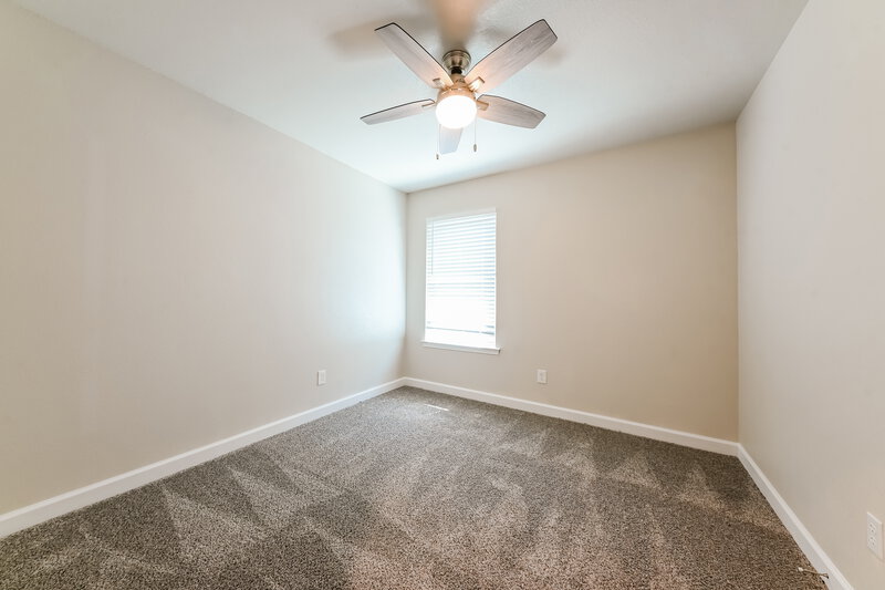 2,070/Mo, 1330 Heather Run Dr Duncanville, TX 75137 Bedroom View 2