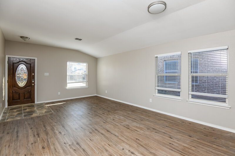 2,450/Mo, 3845 Bandera Ranch Rd Fort Worth, TX 76262 Living Room View