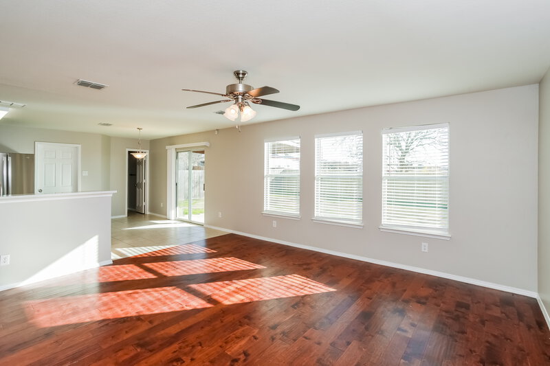 2,075/Mo, 1210 Feather Crest Dr Krum, TX 76249 Living Room View 2