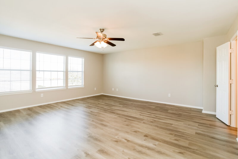 2,075/Mo, 1210 Feather Crest Dr Krum, TX 76249 Main Bedroom View