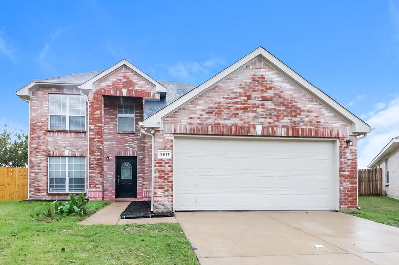 2,270/Mo, 4917 Sleepy Ridge Cir Fort Worth, TX 76133 External View