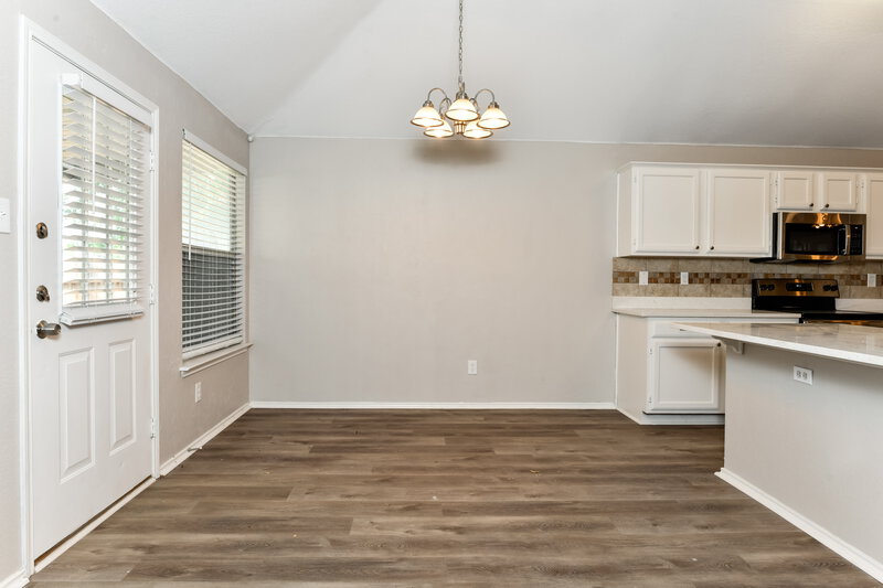 2,310/Mo, 828 Atchison Dr Saginaw, TX 76131 Dining Room View