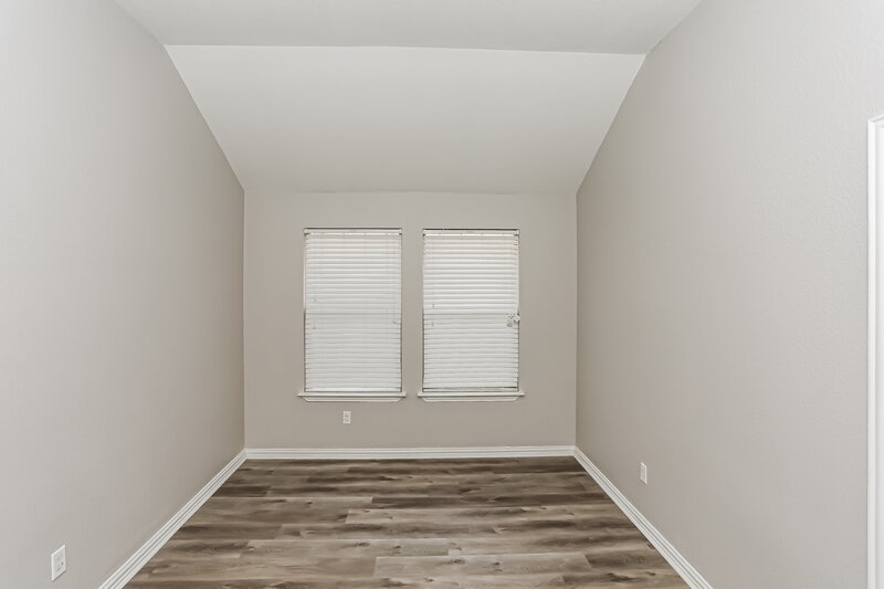 2,290/Mo, 1309 Doe Meadow Dr Burleson, TX 76028 Bedroom View