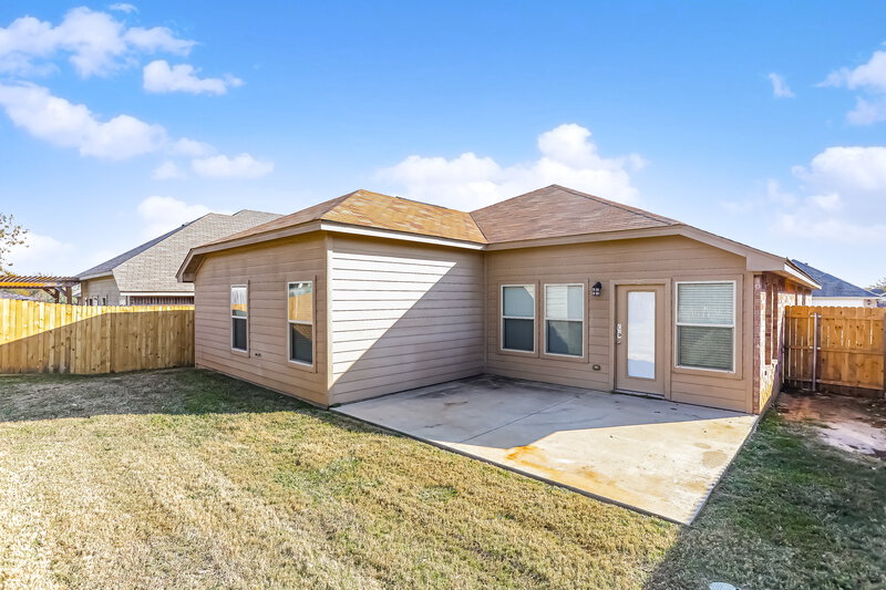 2,290/Mo, 1309 Doe Meadow Dr Burleson, TX 76028 Rear View