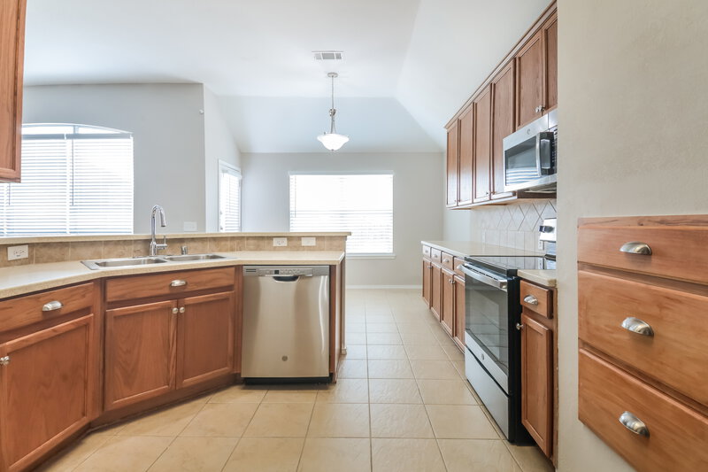2,235/Mo, 2716 Stallion Dr Little Elm, TX 75068 Kitchen View