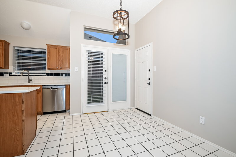 3,230/Mo, 1927 Corbett Dr Mesquite, TX 75149 Dining Room View 2