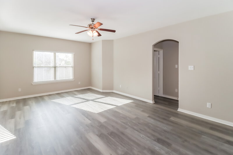 2,285/Mo, 9105 Saint Barts Rd Fort Worth, TX 76123 Living Room View