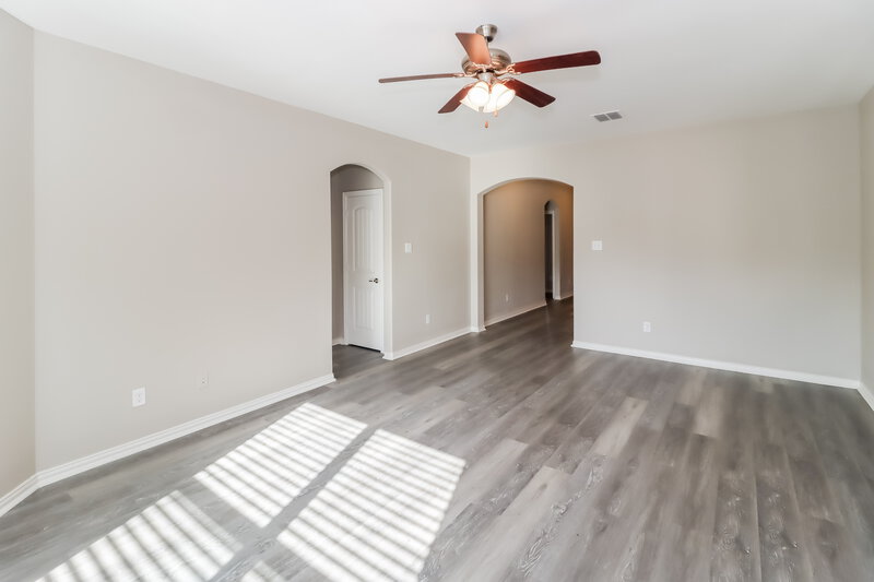2,285/Mo, 9105 Saint Barts Rd Fort Worth, TX 76123 Dining Room View
