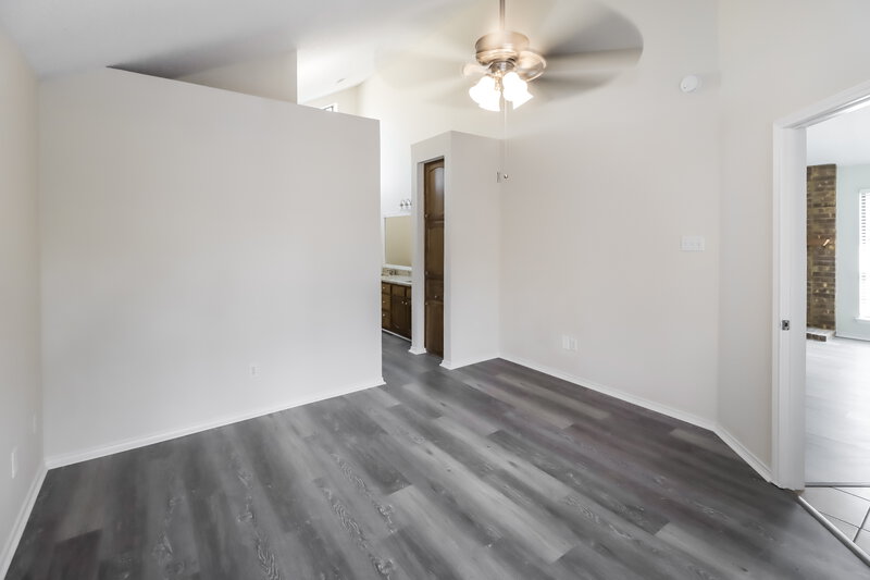 2,145/Mo, 10630 Tall Oak Dr Fort Worth, TX 76108 Main Bedroom View 2