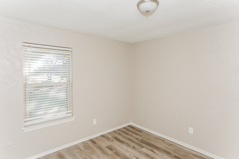 2,155/Mo, 6004 Cool Springs Dr Arlington, TX 76001 Bedroom View