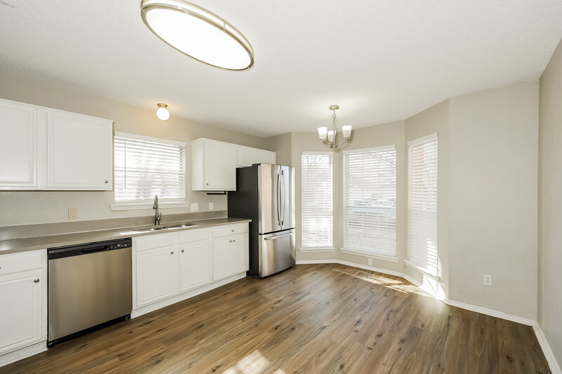 1,805/Mo, 2213 Whispering Wind St Fort Worth, TX 76108 Kitchen View