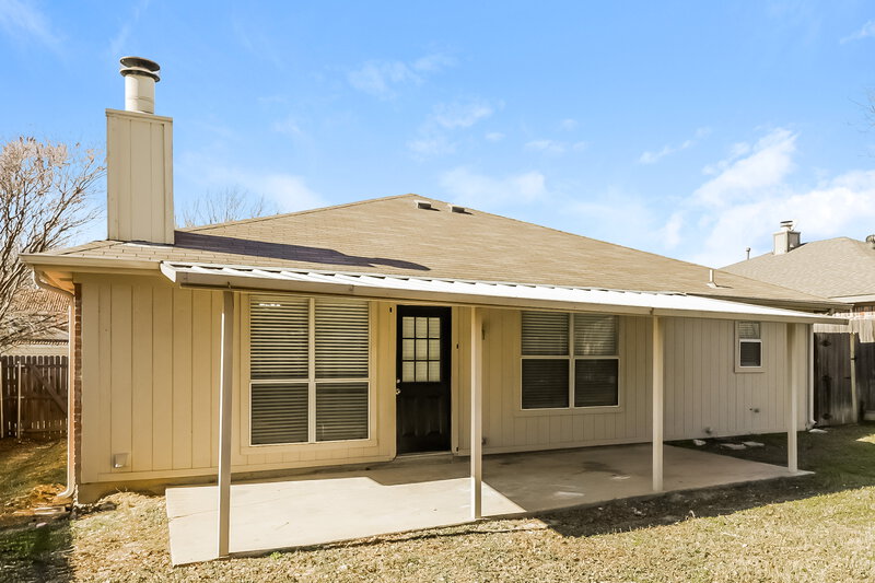 1,805/Mo, 2213 Whispering Wind St Fort Worth, TX 76108 Rear View