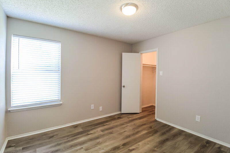 2,580/Mo, 5315 Rowcrop Dr Arlington, TX 76017 Bedroom View